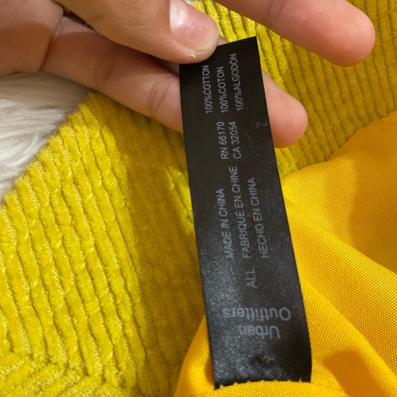 Urban Outfitters Yellow Poppy Embroidered Allover Corduroy Bucket Hat - Picture 9 of 9